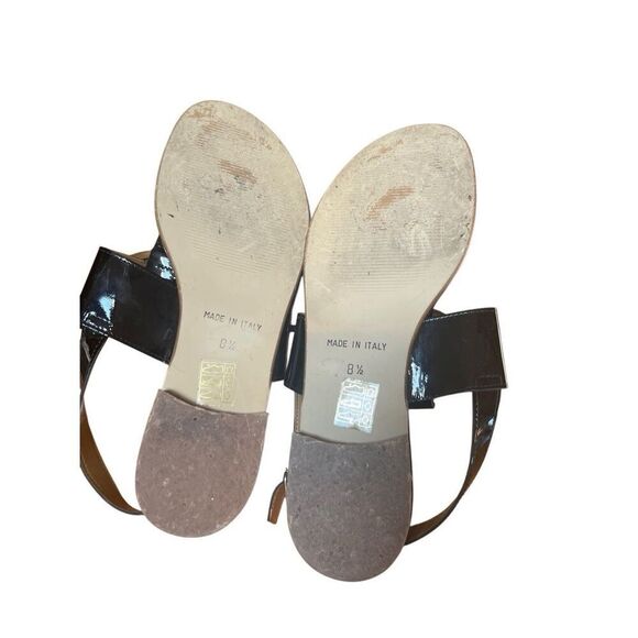 Coach & Four Women Sandals 8.5 Black Patent Leather Gold Ring Slingback Italy - Picture 7 of 10